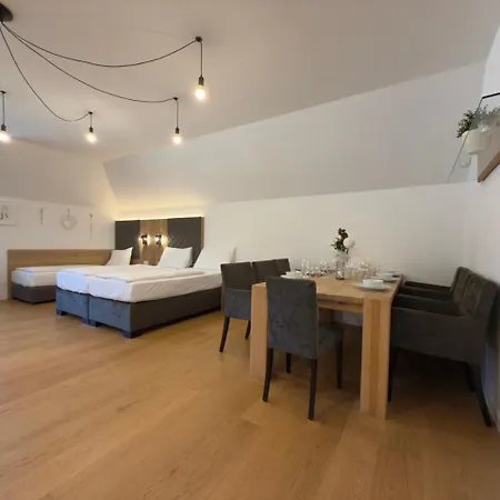 Naturepartments Vienna - Escape Appartement Groß-Enzersdorf